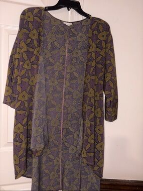 Lularoe Kimono. Size L.